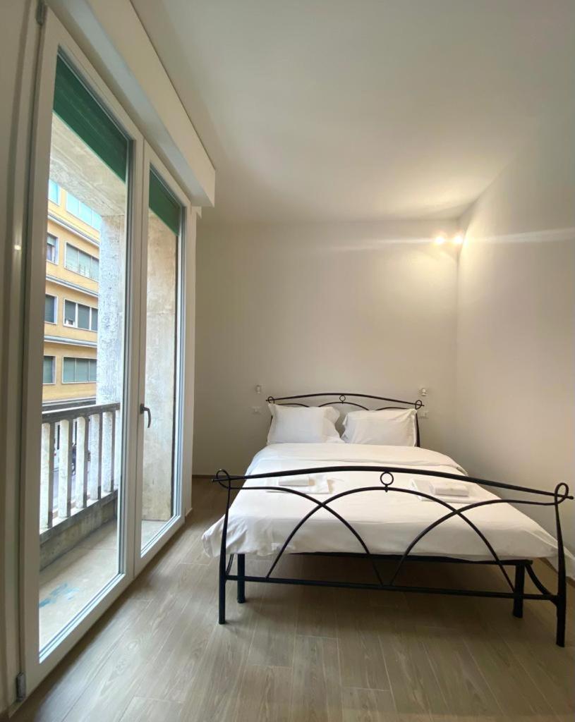Farolfi Apartments Galliera ボローニャ エクステリア 写真