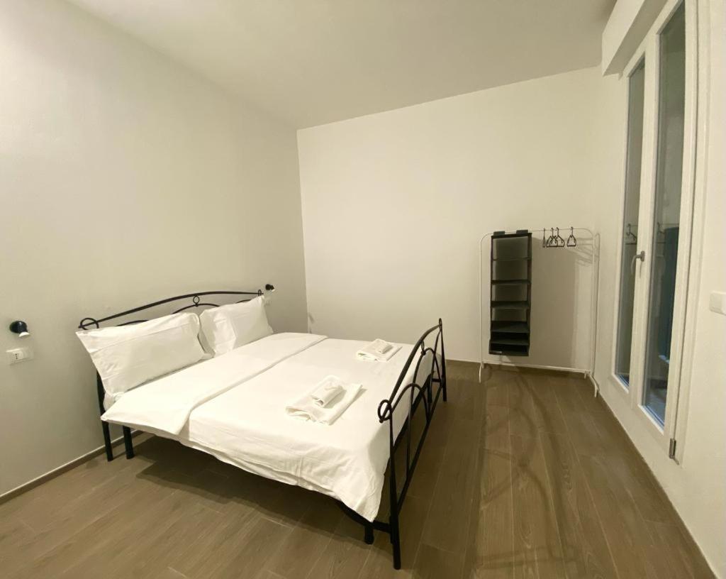 Farolfi Apartments Galliera ボローニャ エクステリア 写真